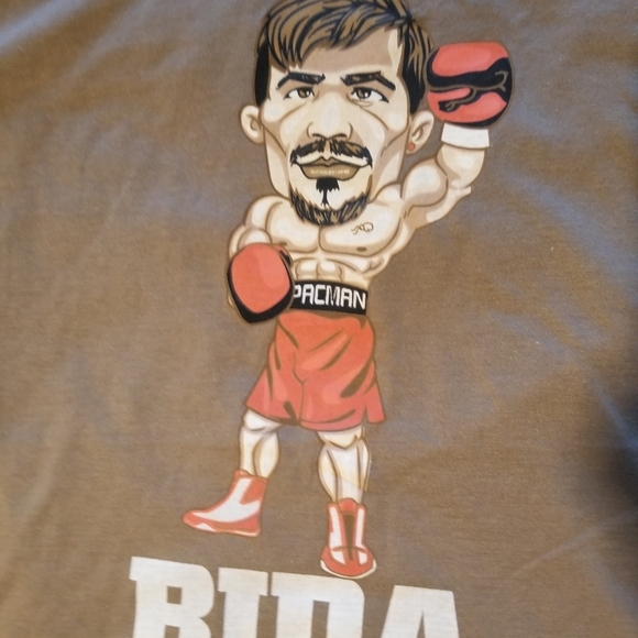 Fun Tee Manny vs Mayweather - Picture 2 of 3